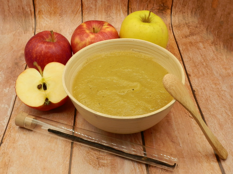 Compote de pommes à la vanille - Dessert simple et rapide