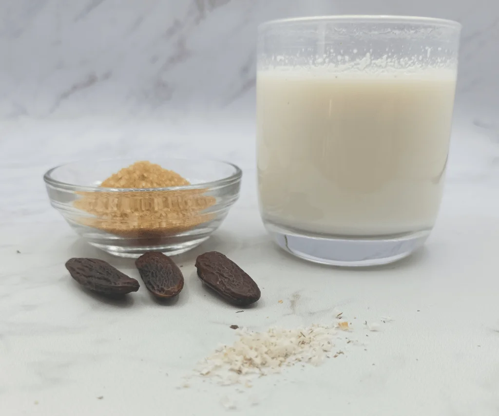 Lait à la fève tonka